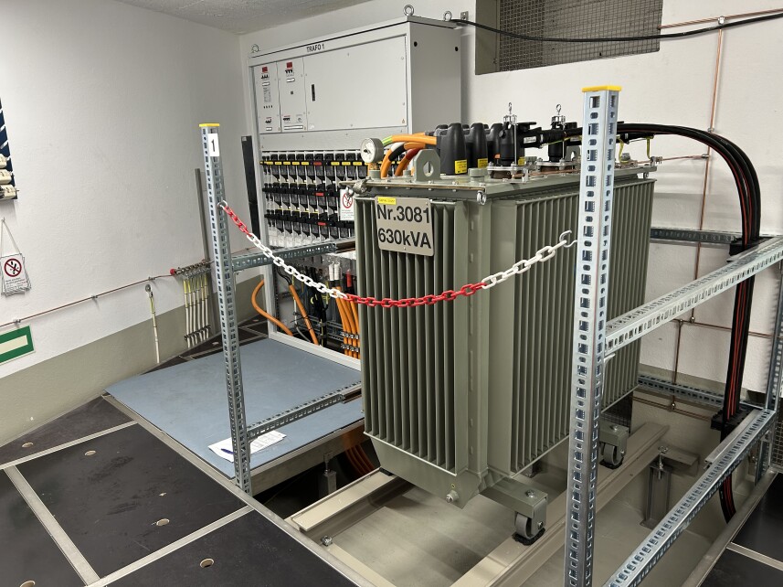 Fertig ausgerüstete umgebaute Trafostation